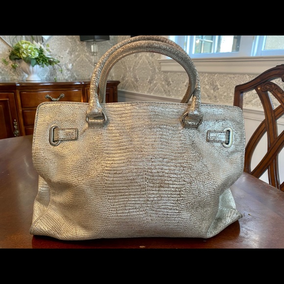 Michael Kors- Mercer style pewter purse - Picture 3 of 5